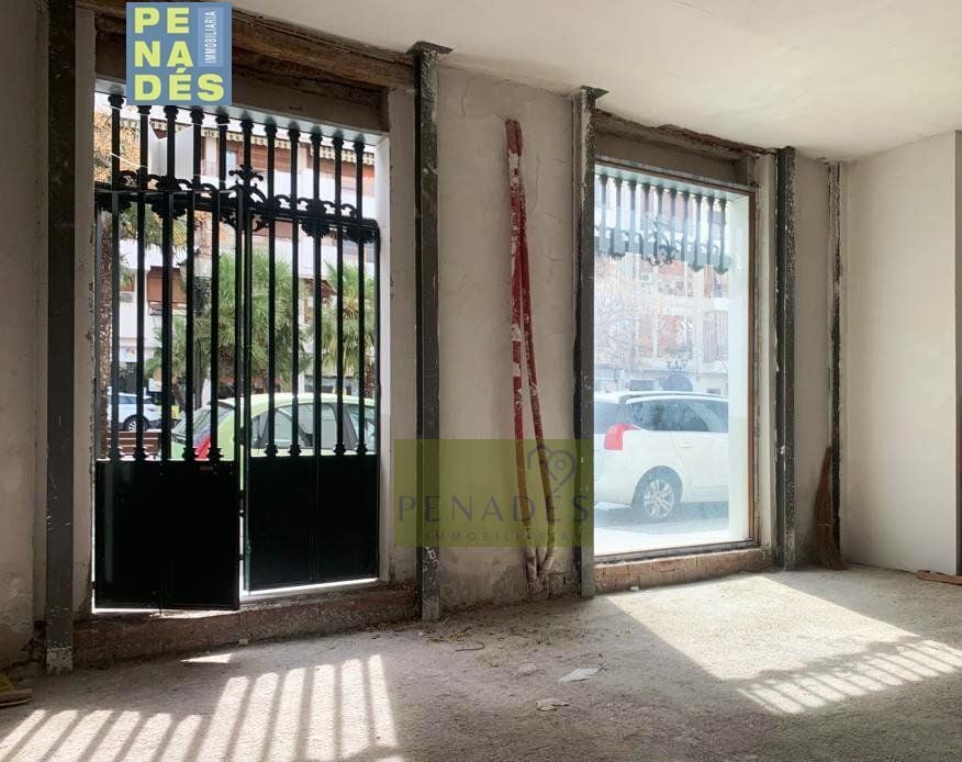 Retail in València for sale Interior Photo- Image 1 of 5