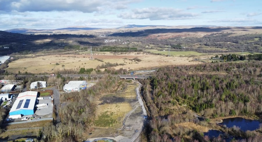Land At Rhigos Road, Hirwaun, Aberdare, CF44 9UD, Hirwaun to rent Primary Photo- Image 1 of 4