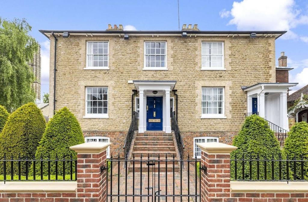 1-3 Bury St, Guildford for sale Building Photo- Image 1 of 1