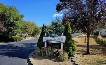 6901 Old Stage Rd, Central Point, OR for sale Primary Photo- Image 1 of 14