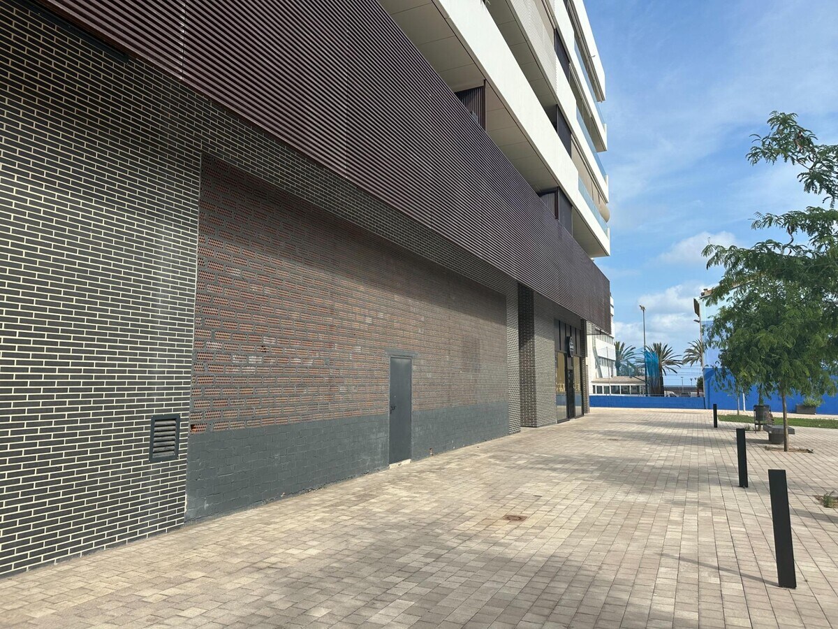 Montgat, BAR 08390 - Unit Es:C Pl:LC Pt:01 -  - Interior Photo - Image 1 of 6