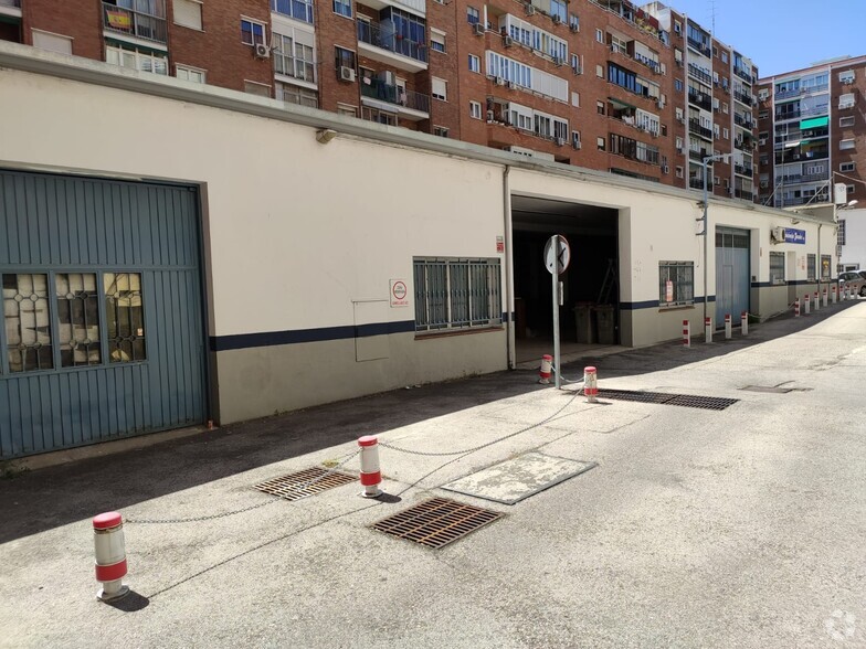 Calle de Seco, 3 F, Madrid, Madrid for rent - Building Photo - Image 2 of 15