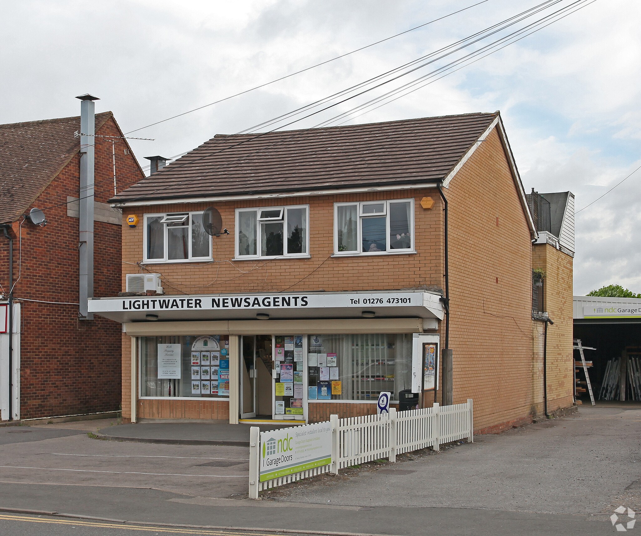 54 Guildford Rd, Lightwater for sale Primary Photo- Image 1 of 1