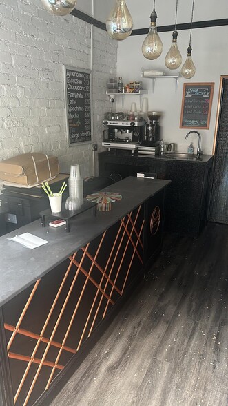 88 Easter Rd, Edinburgh to rent - Interior Photo - Image 3 of 3