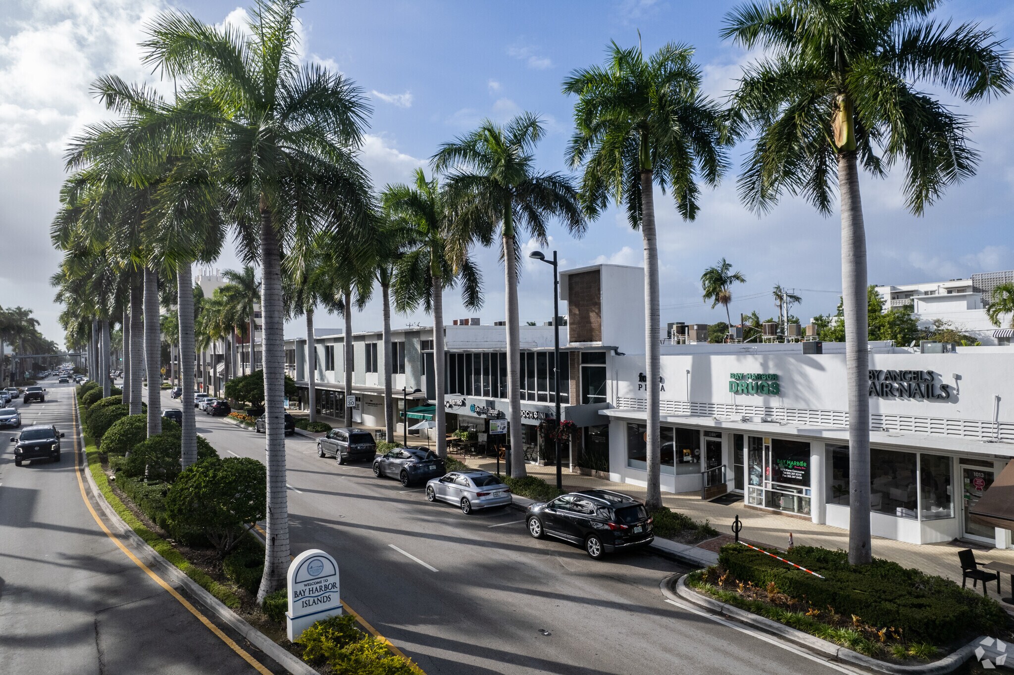 1001-1023 Kane Concourse, Bay Harbor Islands, FL for sale Primary Photo- Image 1 of 1