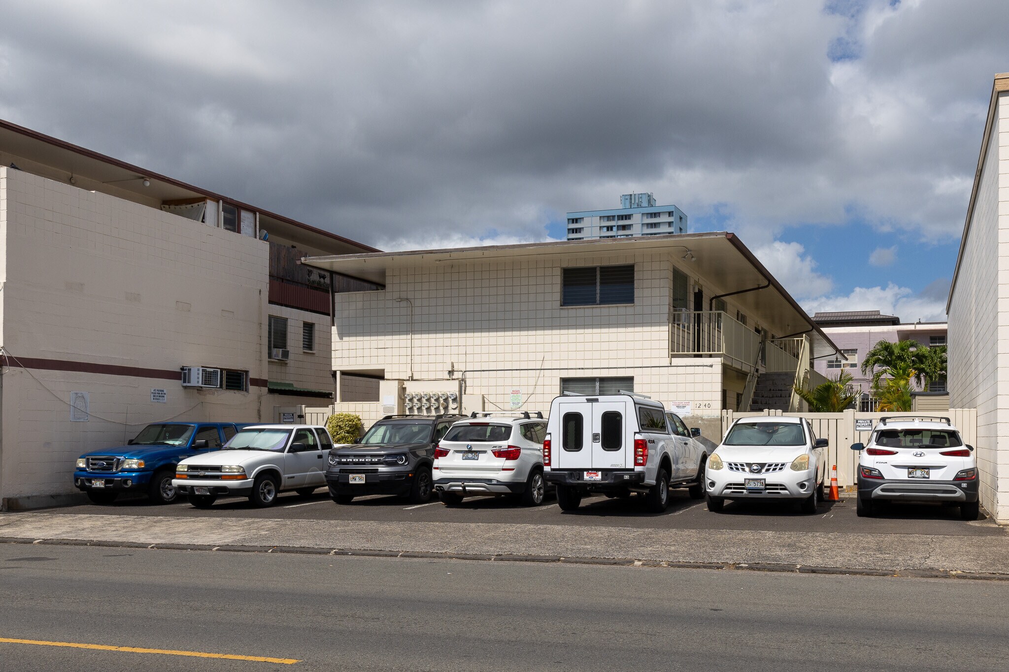 1240 Young St, Honolulu, HI for sale Building Photo- Image 1 of 1