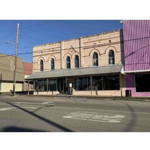 100 S Main St, Newton, MS for sale Primary Photo- Image 1 of 1