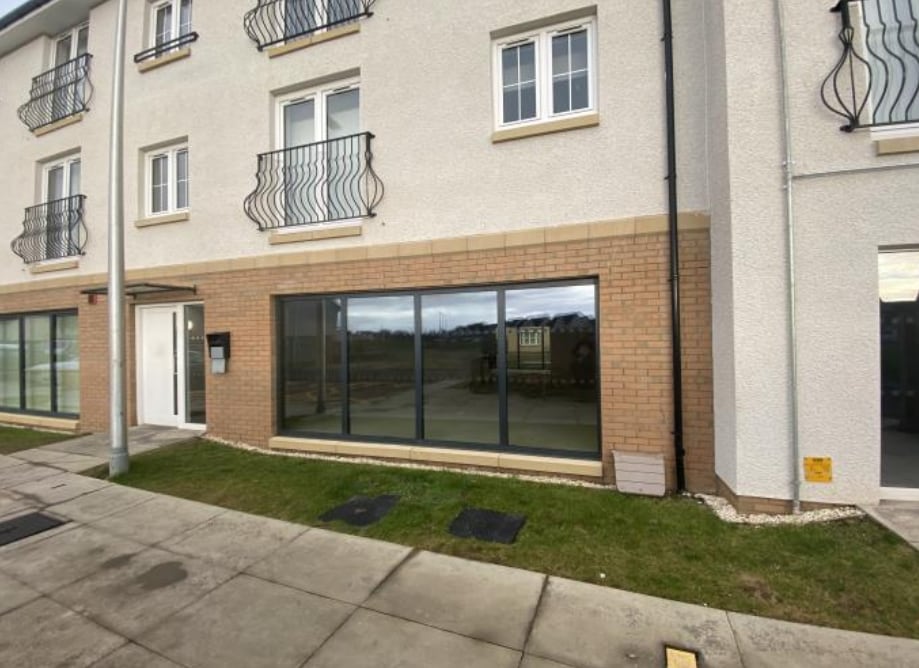 Meadow House, Prestonpans to rent Building Photo- Image 1 of 4