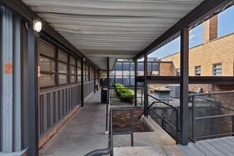 65 Ramapo Valley Rd, Mahwah, NJ to rent Interior Photo- Image 1 of 10