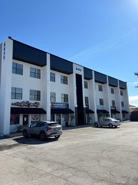 9415 Burnet Rd, Austin, TX to rent - Primary Photo - Image 1 of 7