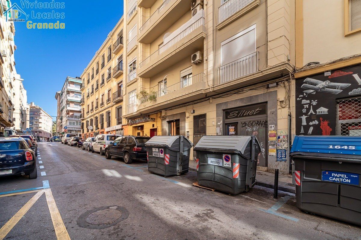 Retail in Granada, Granada for sale Building Photo- Image 1 of 15