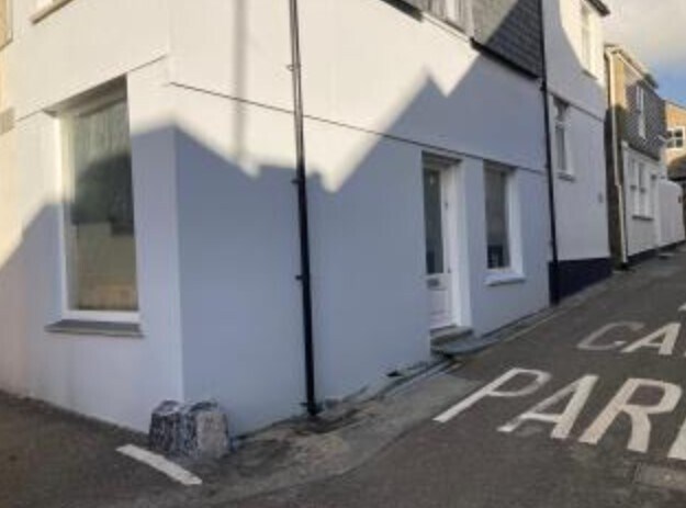1 Fish St, St Ives to rent - Building Photo - Image 1 of 1