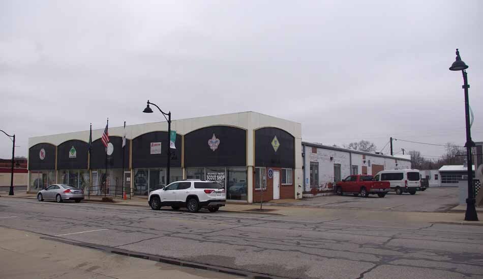 335 W Main St, Belleville, IL for sale - Building Photo - Image 1 of 1