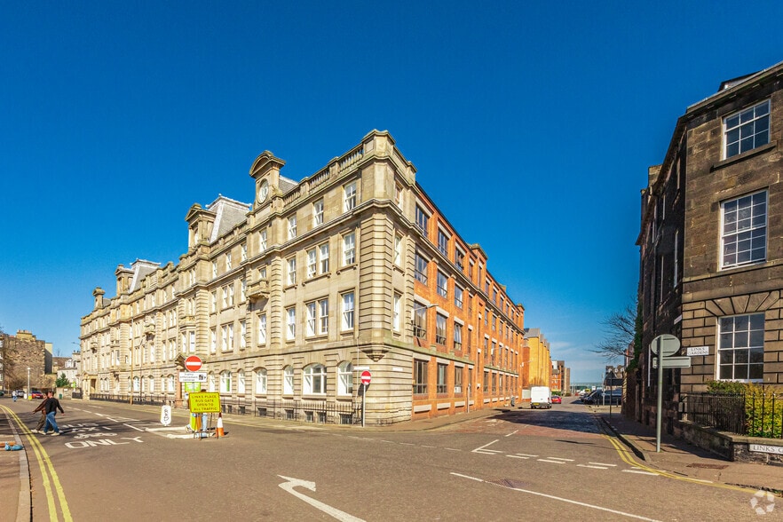 15 Links Pl, Edinburgh to rent - Building Photo - Image 2 of 13