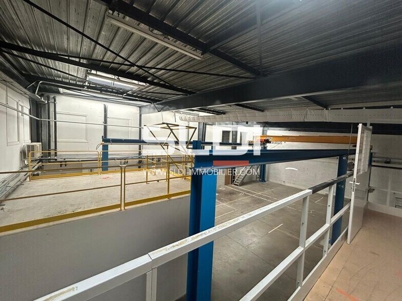 Light Industrial in Dardilly to rent - Interior Photo - Image 2 of 18