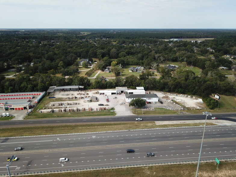 8185 Eastex Fwy, Beaumont, TX for rent - Building Photo - Image 1 of 7