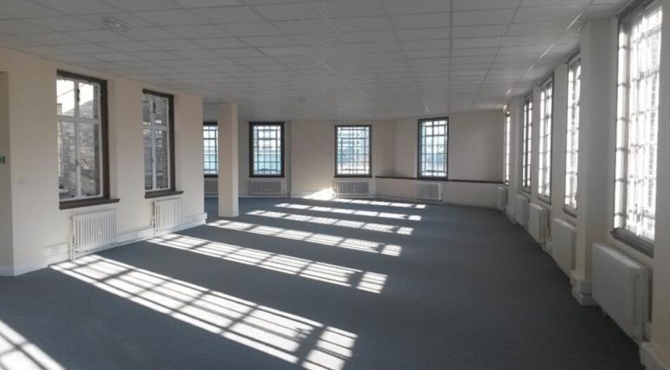 41-45 George St, Croydon to rent Interior Photo- Image 1 of 1