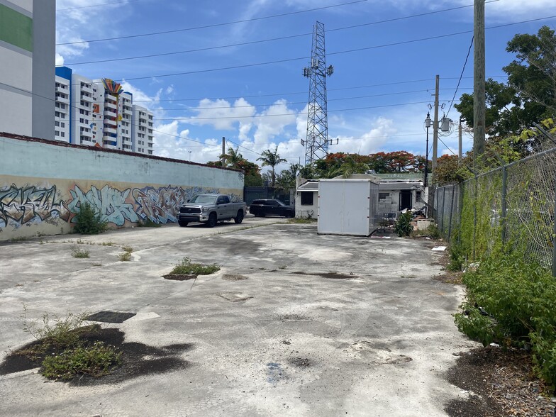 346 NW 36th St, Miami, FL for sale - Building Photo - Image 3 of 5