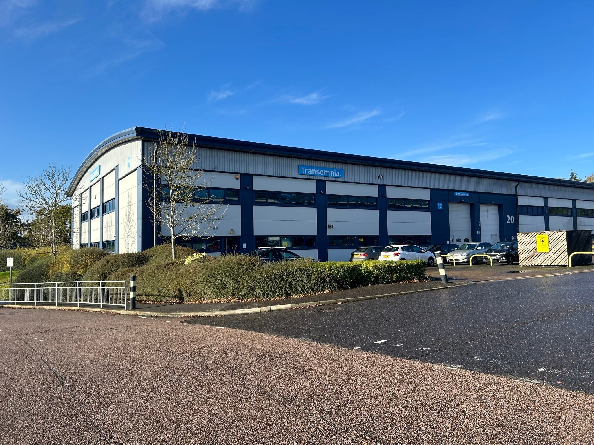 Kingstanding Way, Tunbridge Wells for sale Primary Photo- Image 1 of 1