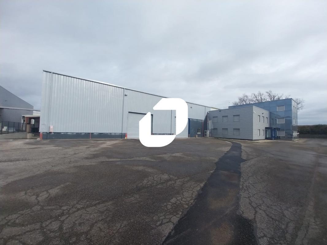 Light Industrial in LES ECHETS to rent Building Photo- Image 1 of 14