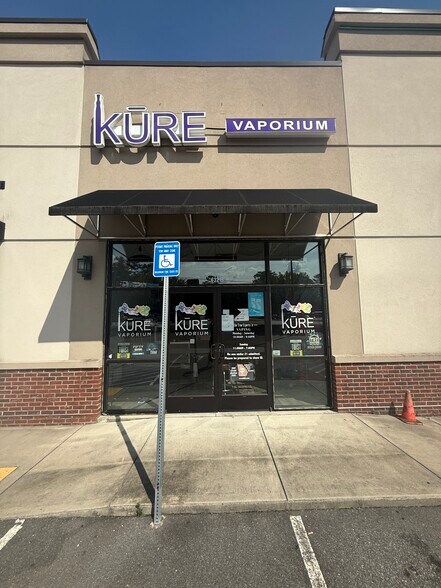 632 W Oglethorpe Hwy, Hinesville, GA to rent - Building Photo - Image 2 of 4