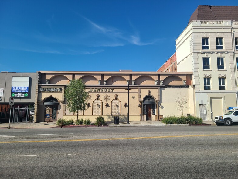 1161 N Vermont Ave, Los Angeles, CA for sale - Building Photo - Image 1 of 1