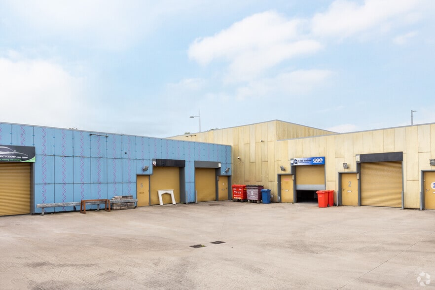 North Elgin Pl, Clydebank to rent - Building Photo - Image 3 of 3