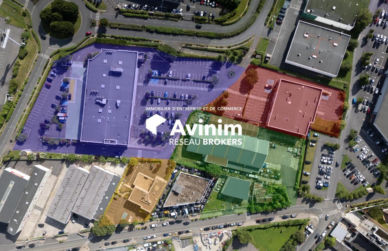 Retail in Saint-Brice-sous-Forêt to rent Aerial- Image 1 of 2