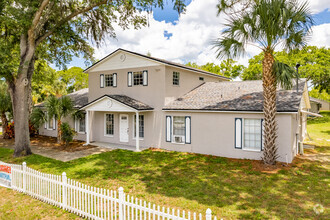 5911 Pine Hill Rd, Port Richey, FL for sale Primary Photo- Image 1 of 1