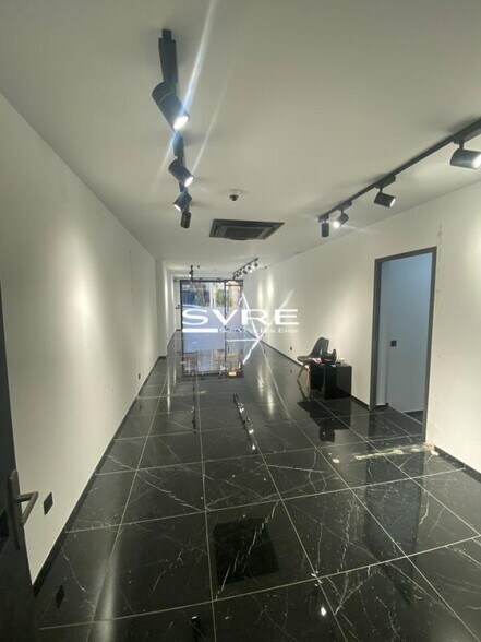 Retail in Marseille for sale - Building Photo - Image 3 of 4