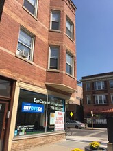 2000 W Addison St, Chicago, IL for rent Building Photo- Image 2 of 7