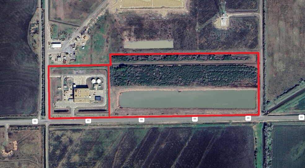 7505 Highway 65, Anahuac, TX for sale - Building Photo - Image 1 of 19