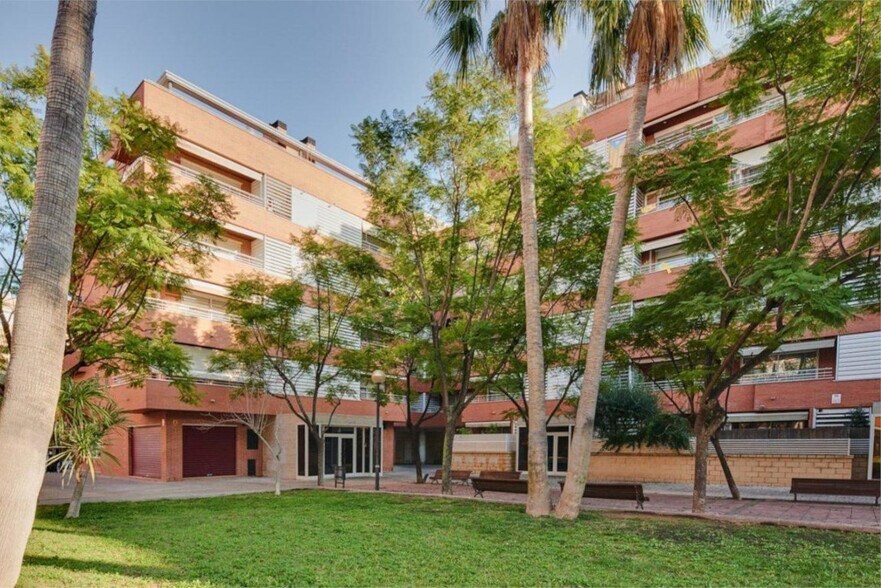 Build-to-Rent in Vilanova i la Geltrú, Barcelona for sale - Primary Photo - Image 1 of 2