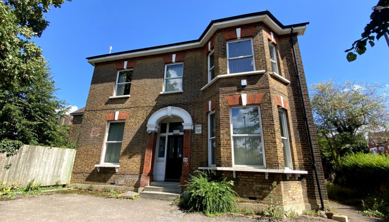 53 Birdhurst Road Rd, South Croydon for sale Primary Photo- Image 1 of 1