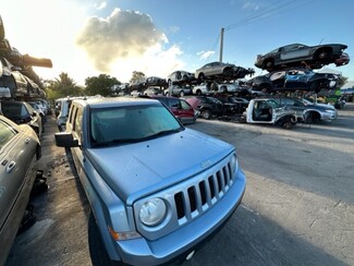 More details for JUNKYARD/SCRAP YARD WITH DEALER VI LICENSE, Lake Worth, FL - Retail for Rent