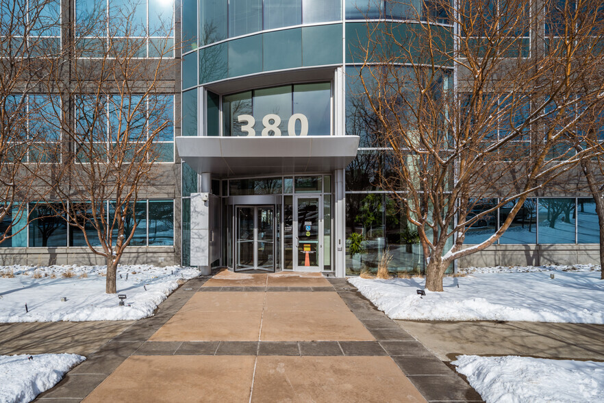 380 Interlocken Cres, Broomfield, CO for rent - Building Photo - Image 3 of 9