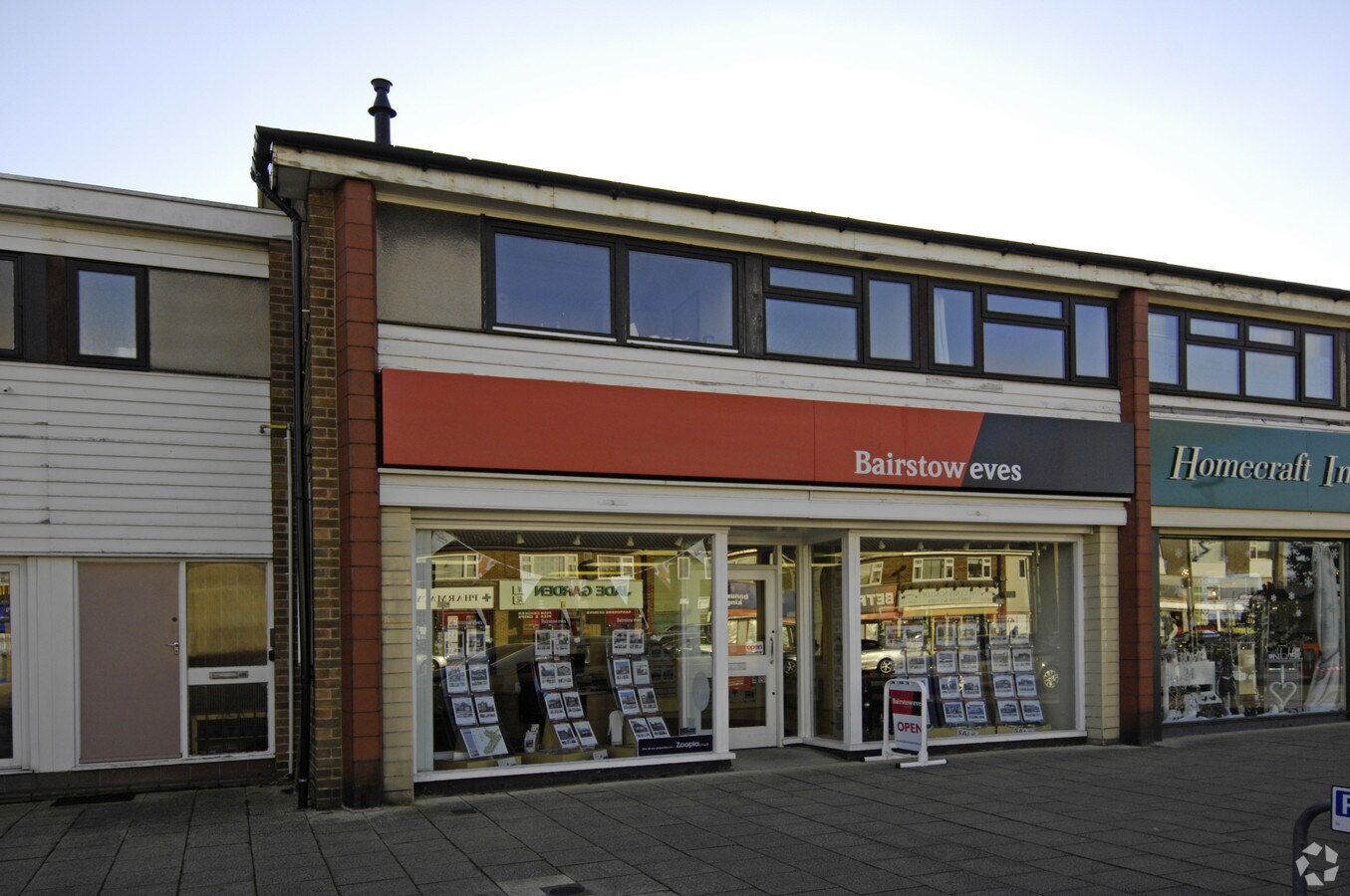 205 Bramcote Ln, Nottingham NG8 2QJ UK