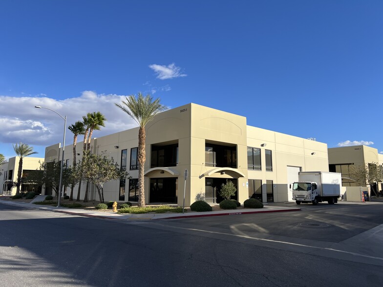 5925 W Wigwam Ave, Las Vegas, NV for sale - Building Photo - Image 1 of 3