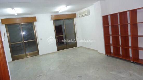 Office in Cáceres to rent Building Photo- Image 1 of 6