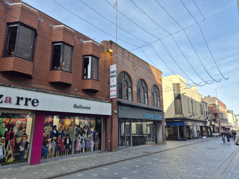 13-17 Tarleton St, Liverpool to rent - Building Photo - Image 3 of 4