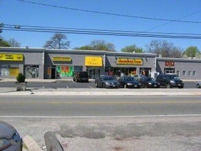 757-759 Foxhurst Rd, Baldwin, NY for rent Building Photo- Image 1 of 15