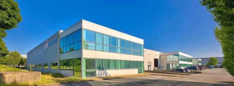 Industrial in Chilly-Mazarin to rent - Building Photo - Image 2 of 4