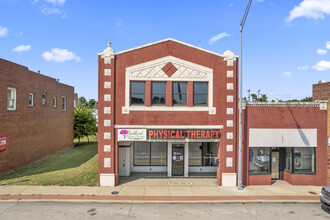 209 E Rogers Blvd, Skiatook, OK for sale Primary Photo- Image 1 of 1