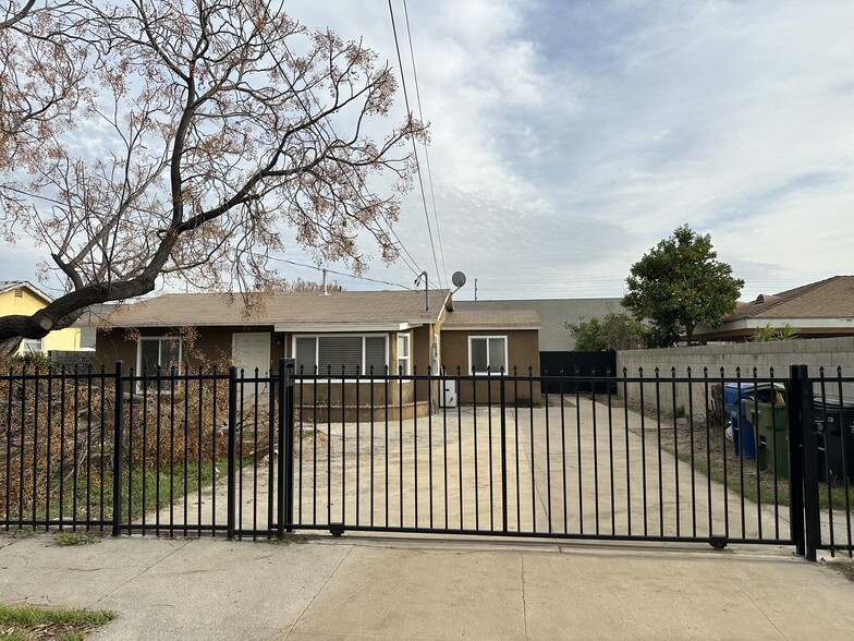 12422 Bromwich St, Pacoima, CA for sale - Building Photo - Image 1 of 1