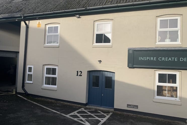 Frenchmans Rd, Petersfield for sale Primary Photo- Image 1 of 1