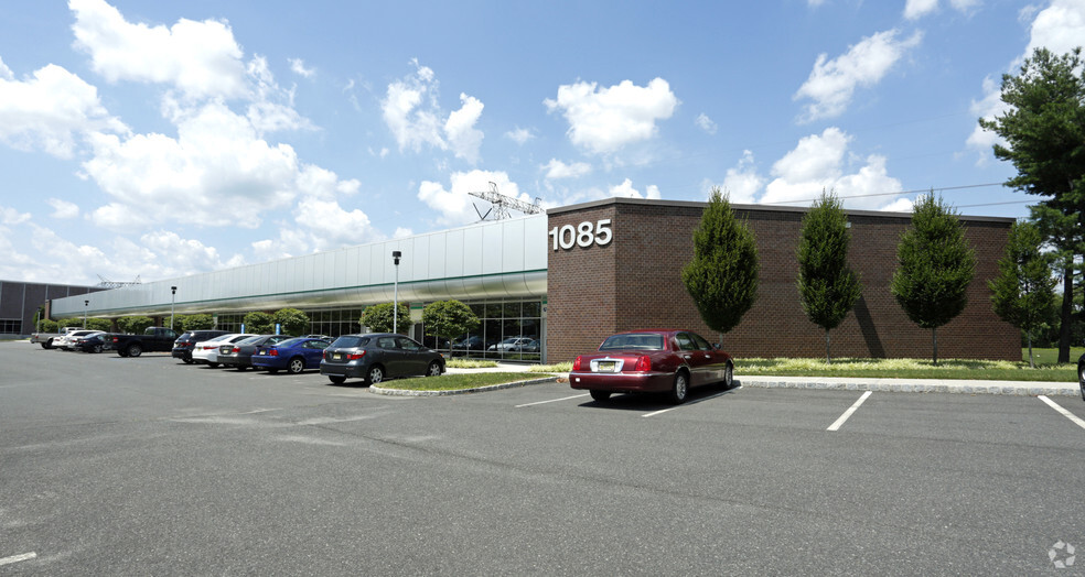 1085 Cranbury South River Rd, South Brunswick, NJ for rent - Building Photo - Image 3 of 5