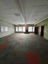 7200 NW 86th St, Kansas City, MO for rent Building Photo- Image 2 of 6