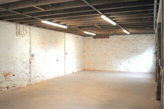 Light Industrial in Montrose to rent Interior Photo- Image 1 of 5