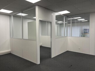 More details for 66 Rue Des Vanesses, Villepinte - Office, Light Industrial to Rent