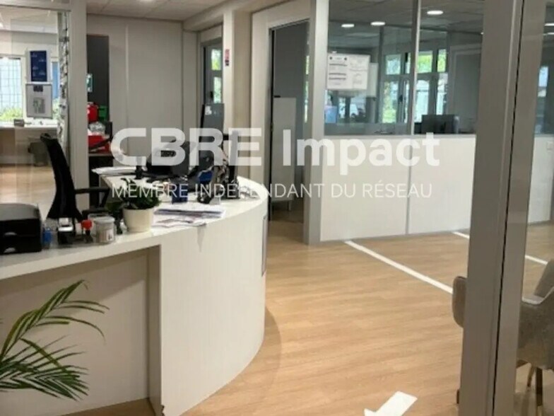 Office in Dijon for sale - Interior Photo - Image 2 of 16